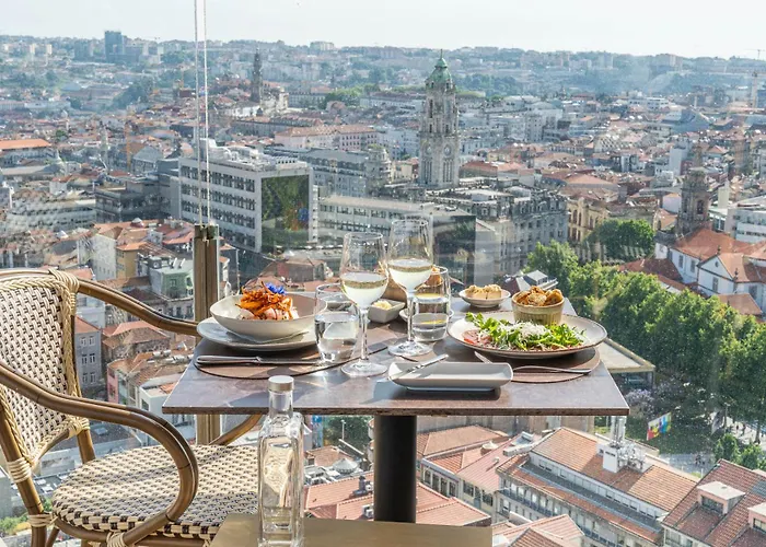 Hotel Dom Henrique - Downtown
